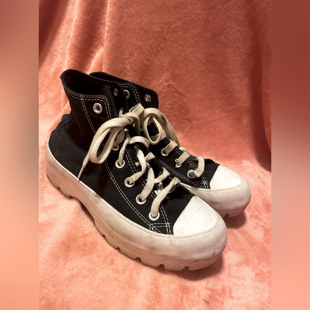 Black Platform Converses. Women’s size 7